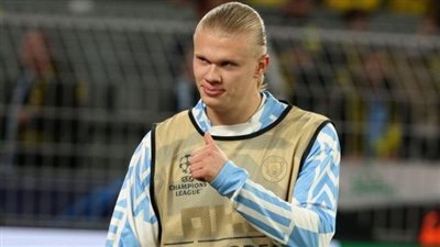 هالاند يهدد أرقام أساطير الدوري الإنجليزي