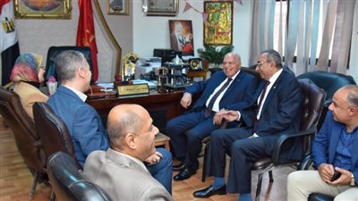 وكيل تعليم بورسعيد تستقبل نقيب معلمي مصر