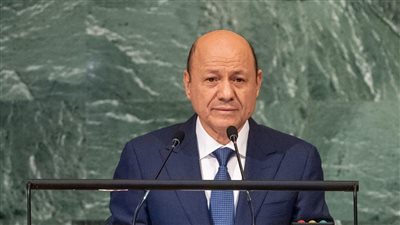 رئيس مجلس القيادة الرئاسي اليمني يحذر من تحفيز إضافي للحوثيين بلا ضمانات