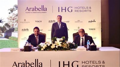 أحمد عيسي: يشهد توقيع عقود إدارة وتشغيل لثلاث فنادق جديدة بالساحل الشمالي والقاهرة الجديدة