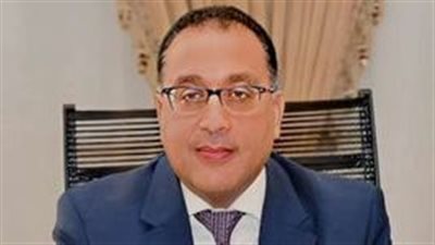 رئيس الوزراء يهنئ الرئيس السيسي بحلول شهر رمضان المبارك 