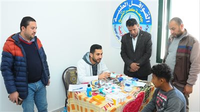 الشباب والرياضة تواصل تنفيذ القوافل الطبية بقرى 