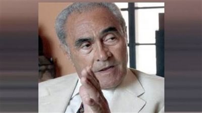 وفاة المفكر السياسي الكبير أحمد عز العرب 