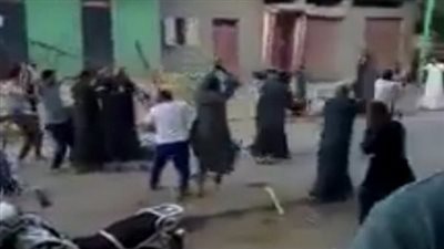 خلافات الجيرة تُشعل معركة طاحنة بنهار رمضان في قرية بسوهاج