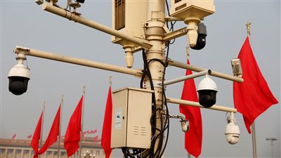 مؤسسة أمريكية تعلن توقيف خمسة من موظفيها الصينيين في مكتبها ببكين