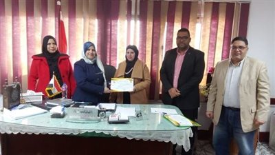 القوى العاملة تسلم شهادات ختام تدريب لخريجي الوحدة المتنقلة بالقليوبية