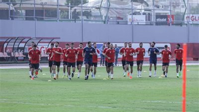 الأهلي يواصل تدريباته استعدادًا لمواجهة الهلال