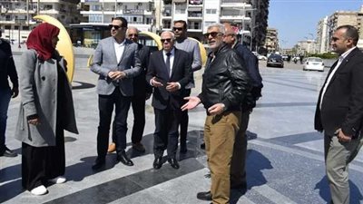 محافظ بورسعيد يتفقد سير العمل بمشروع تطوير سور وبوابات الممشى السياحي 