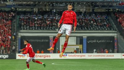 معوض: ربيعة لن يرحل عن الأهلي.. وهذه رسالتي لـ عبدالقادر