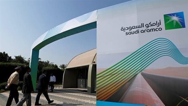 السعودية: أرامكو تحول بعض شحنات النفط إلى ميناء ينبع