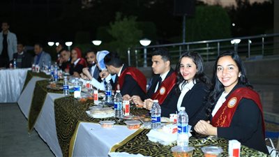 رئيس جامعة المنيا يشهد الإفطار الجماعي لأسرة طلاب من أجل مصر