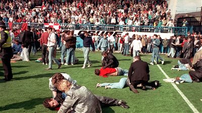 ليفربول يدعو لإنهاء 