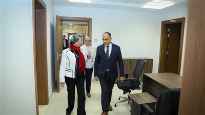 وزيرة البيئة تتفقد مبنى الوزارة بالحي الحكومى للعاصمة الإدارية 