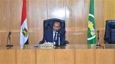 نائب محافظ المنيا يعقد اجتماعا لمتابعة الموقف التنفيذى لمشروعات 