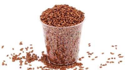 بحث يكشف مكونات وأهمية بذور حب الرشاد