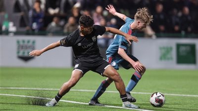 الأهلي وفينورد لنهائي كأس زد.. و