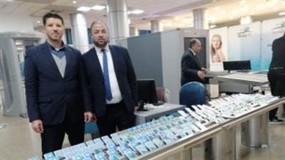 رجال الجمارك يحبطون عمليات تهريب خطيرة فى مطاري القاهرة والغردقة