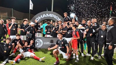 الأهلي بطلًا لكأس 