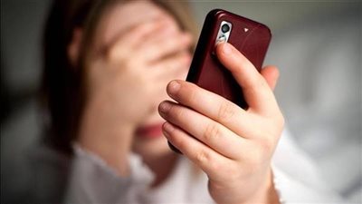 إحالة سائق توك توك وشقيقه إلى الجنايات لابتزازهما طالبة ثانوي في الزيتون 