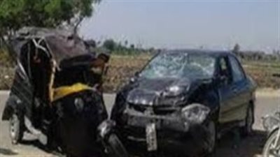 مصرع شخص وإصابة نجله في حادث تصادم بقنا 
