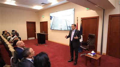 وزارة السياحة والآثار تُأهب الموظفين العاملين بها للإنتقال إلى العاصمة الإدارية الجديدة