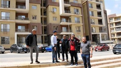 رئيس جهاز مدينة القاهرة الجديدة يتفقد الأعمال الجارية بالمشروعات السكنية 