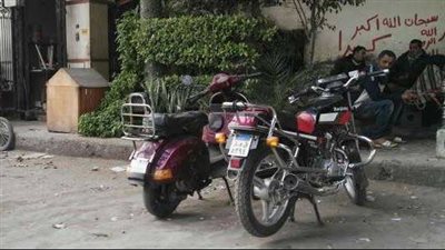 بأسلوب توصيل الأسلاك.. سقوط أخطر لص دراجات نارية في المرج