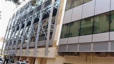 انذار بالطرد .. رئيس جمعية الهلال الاحمر يهدد بطرد اطفال مرضي السرطان