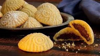 بالفيديو.. طريقة عمل المعمول بالتمر لعيد الفطر