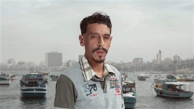 بطل «علي معزة وإبراهيم».. من هو «الصياد عيد» في «تحت الوصاية»؟