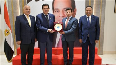 وزير الشباب والرياضة يستقبل رئيسي الاتحاد الأسيوي والعربي للرماية