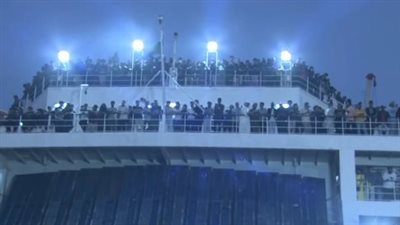 سفينة على متنها 1687 مدنيا فارين من السودان تصل إلى السعودية 