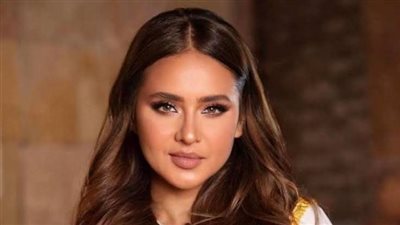 نيللي كريم لـ إنتصار: راقصة الباليه مش جاية من الشارع