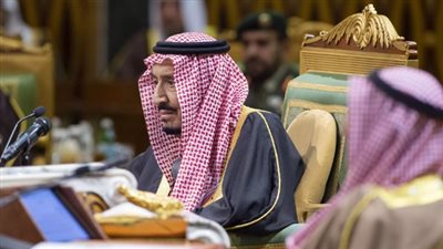 خادم الحرمين الشريفين يصدر أمرا ملكيا بشأن القضاة