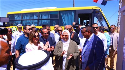 وزيرة التضامن الاجتماعي تفتتح مشروع محطة تحلية قبر عمير بمركز الشيخ زويد