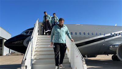 بعثة بيراميدز تصل جنوب إفريقيا لملاقاة مارومو جالانتس.. صور