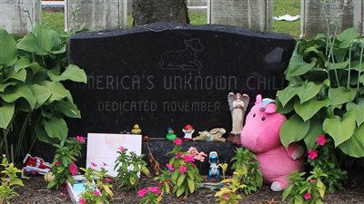 أخيرًا.. حل لغز طفل أمريكا المجهول بعد 65 عامًا من وفاته