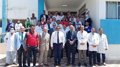 وزير الصحة ووكيل الوزارة بالشرقية يتفقدان رفع درجة الاستعداد بمستشفى الصالحية الجديدة