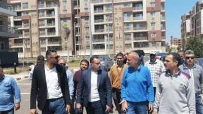 رئيس جهاز دمياط الجديدة يتابع مشروعات الإسكان بالمدينة