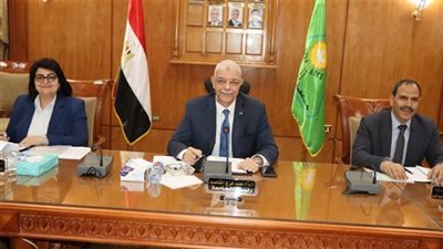 رئيس جامعة المنوفية يتابع تنفيذ الإنشاءات الجديدة بكليتي الطب البشري والأسنان