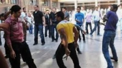 إصابة طالب خلال مشاجرة بالأسلحة البيضاء أمام مدرسة الجيزة 
