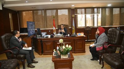 تفاصيل لقاء محافظ الغربية بمسئول مجلس الوزراء بخصوص مشروعات حياة كريمة بزفتي