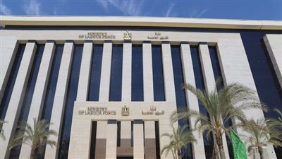 وزارة العمل تعلن وظائف شاغرة لمختلف المؤهلات بالفيوم
