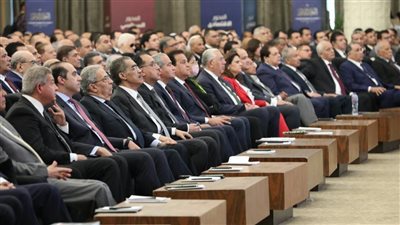 انطلاق الجلسة الافتتاحية للحوار الوطني بحضور رئيس الوزراء