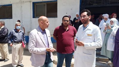 وكيل صحة الشرقية يقيل مدير مستشفى منيا القمح لسوء الإدارة