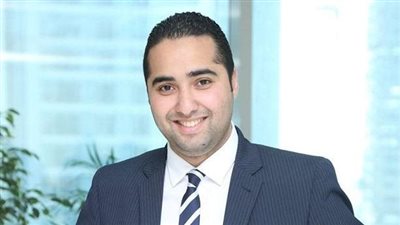 أستاذ قانون يحسم الجدل في أزمة عمرو مصطفى ومحسن جابر بسبب أغنية أم كلثوم بالذكاء الاصطناعي