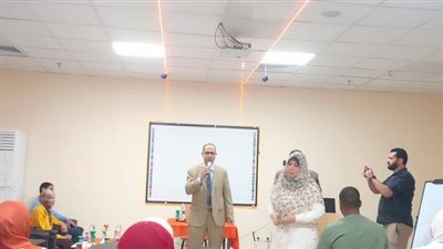 القوى العاملة تنظم دورة تدريبية في مجال السلامة والصحة المهنية بأسوان