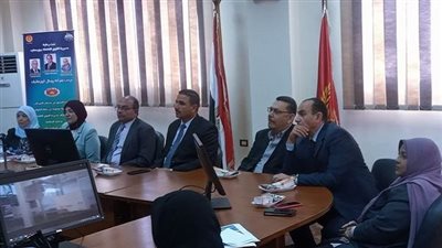 القوى العاملة تنظم ندوة لتوعية عمال المنطقة الصناعية بجنوب بورسعيد بحقوقهم وواجباتهم 