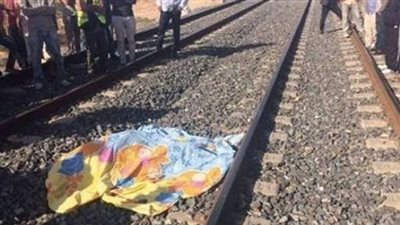 مصرع شابين دهسًا تحت عجلات قطار على شريط السكة الحديد بسوهاج