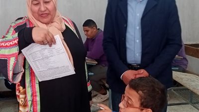 تعليم القاهرة تتابع امتحان دراسات الشهادة الابتدائية وإنجليزى ثانية إعدادى (صور)